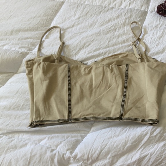 Tan crop top - Picture 2 of 4